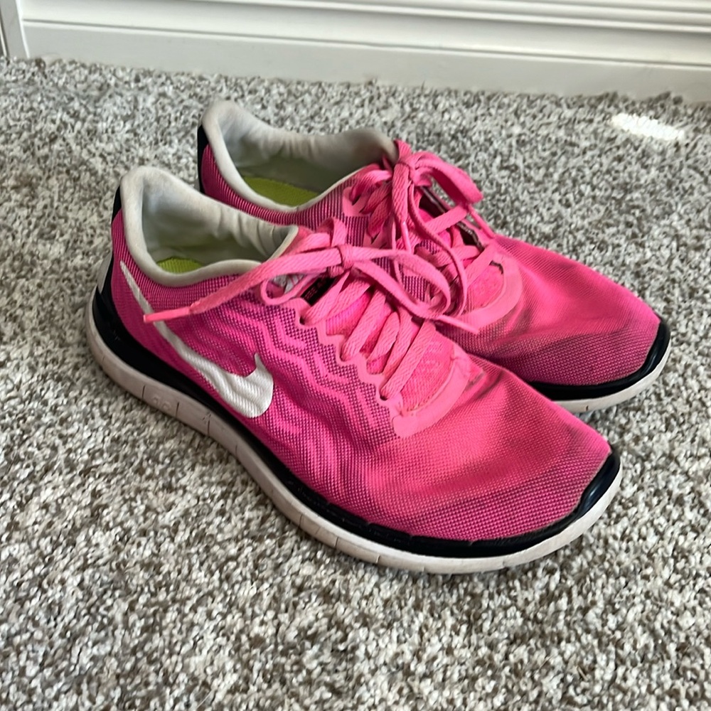 Nike free running shoes
